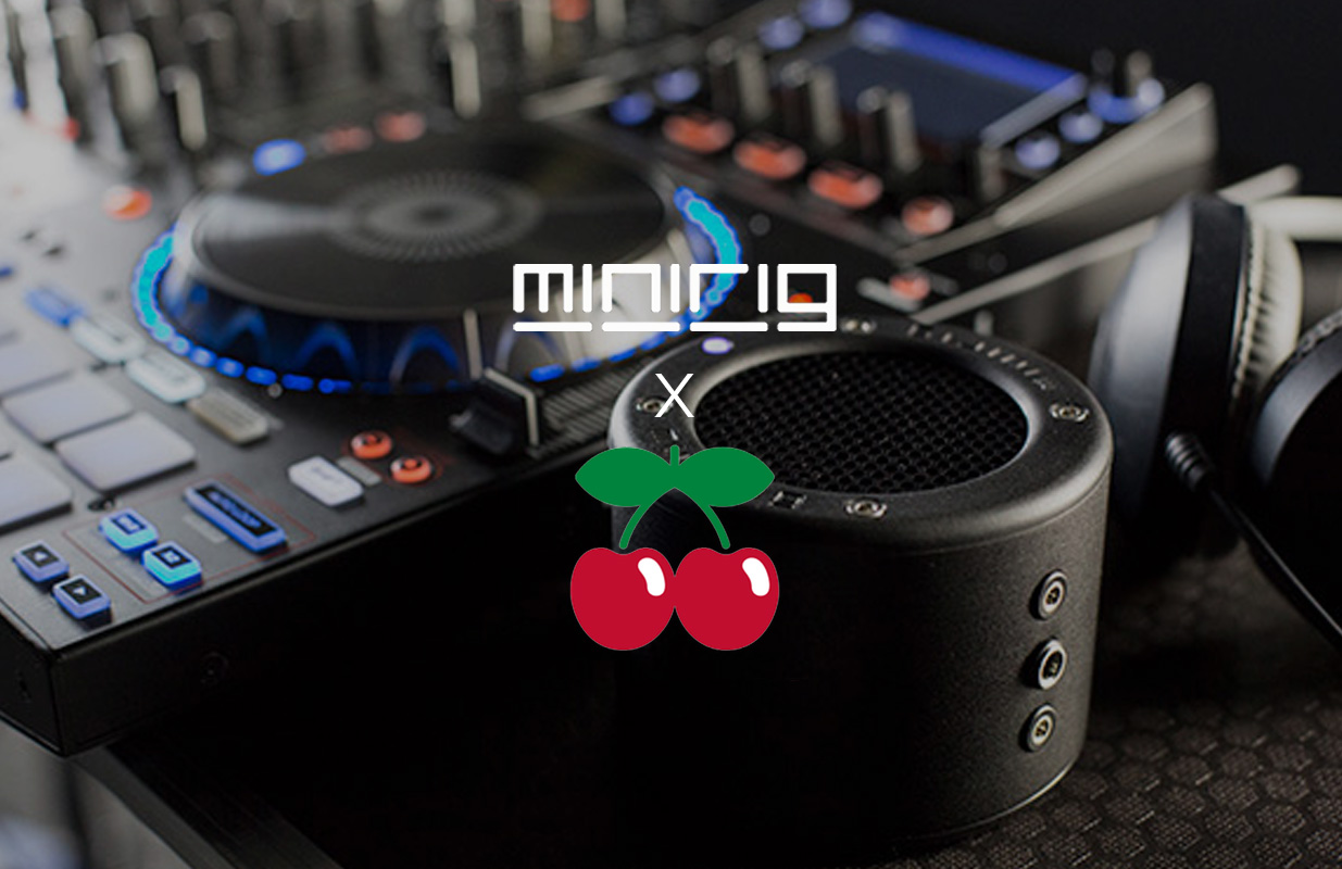 Pacha Ibiza x Minirig co-branded speaker